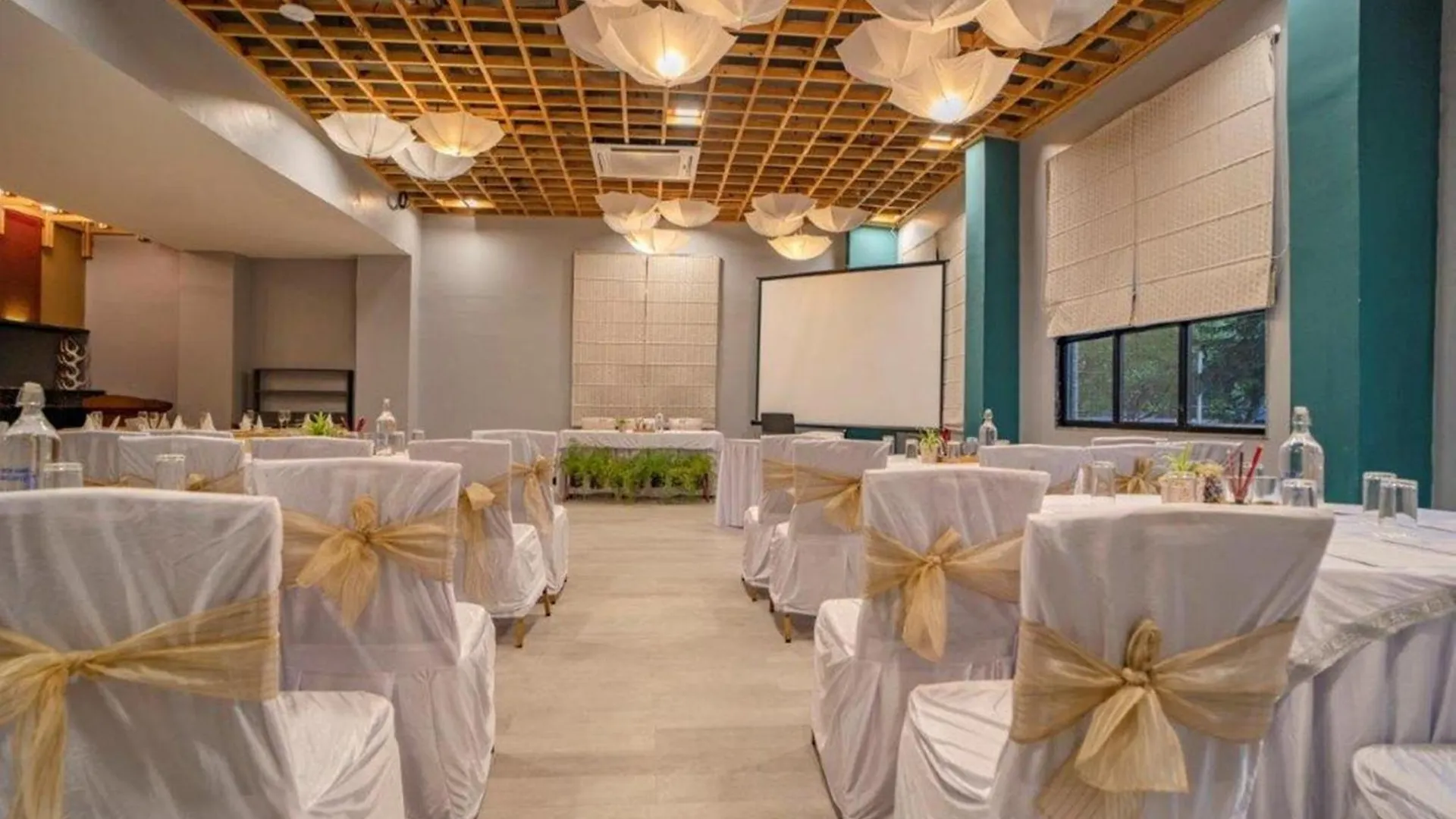 ****  Hotel Golden Tulip Udajpur Indie
