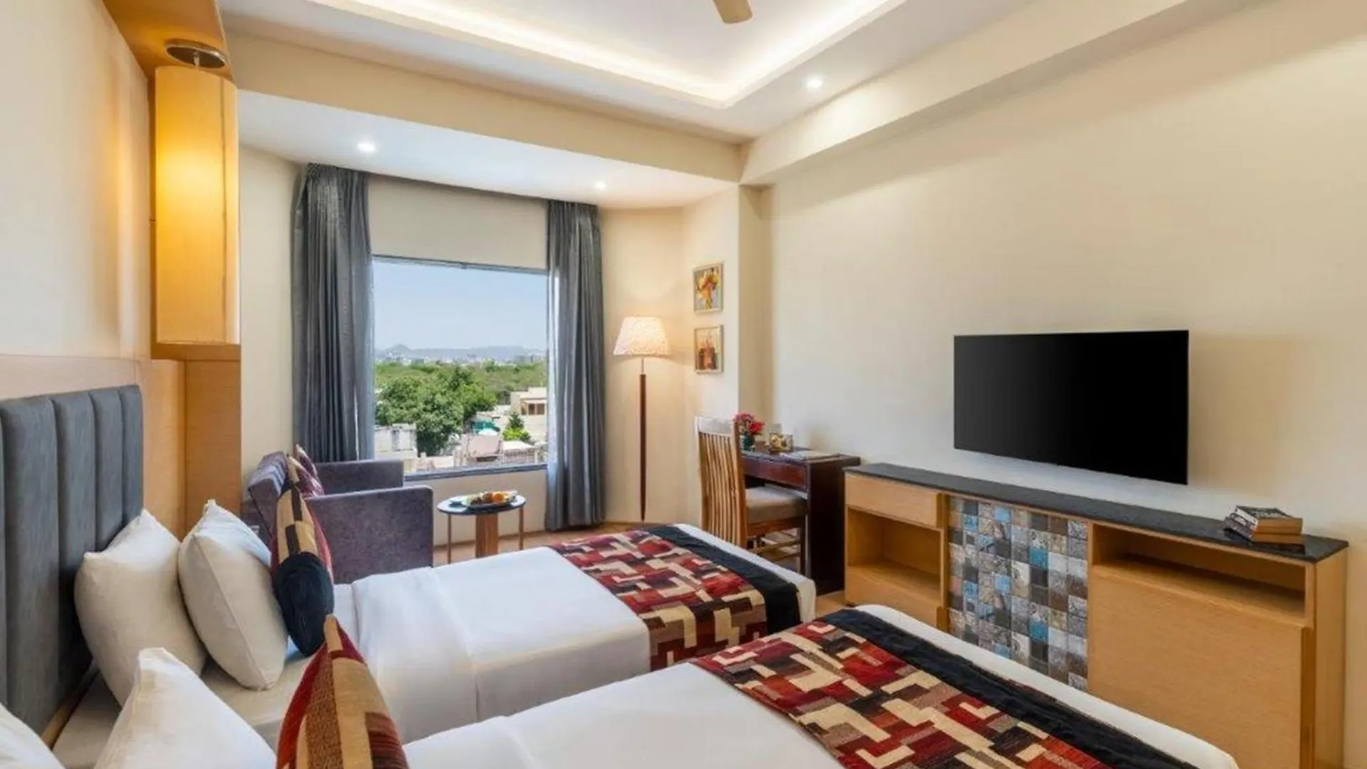 ****  Hotel Golden Tulip Udajpur Indie